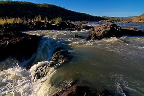 Kunene River Lodge