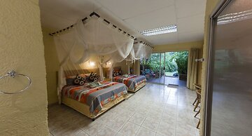 Kunene River Lodge