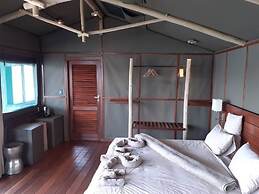 Ndhovu Safari Lodge - Campground