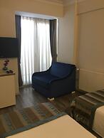 Elanaz Hotel