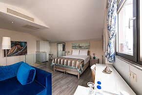 Elanaz Hotel