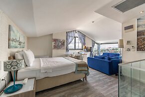 Elanaz Hotel
