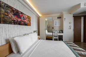 Elanaz Hotel