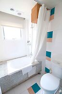 SSS Life Hotel