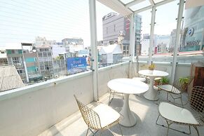 SSS Life Hotel