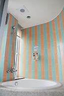 SSS Life Hotel