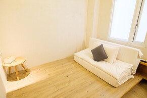 SSS Life Hotel