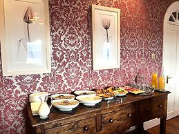 Loch Ness Lodge
