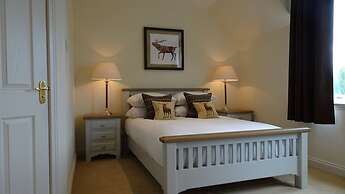 Loch Ness Lodge