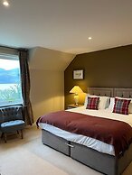 Loch Ness Lodge