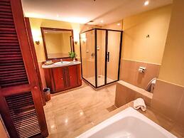 Palm Beach Resort & Spa