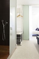 Artrip Hotel