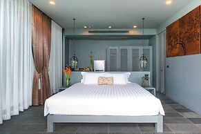 SUNSURI PHUKET, Nai Harn Beach