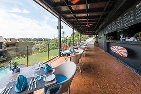 SUNSURI PHUKET, Nai Harn Beach