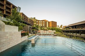 SUNSURI PHUKET, Nai Harn Beach