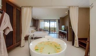 SUNSURI PHUKET, Nai Harn Beach