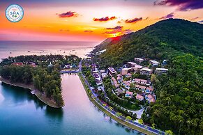 SUNSURI PHUKET, Nai Harn Beach