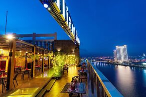 Brilliant Hotel