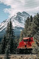 Mountaineer Lodge