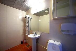 Hotel New World