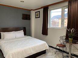 Hotel New World