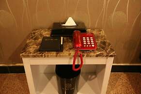 Hotel New World