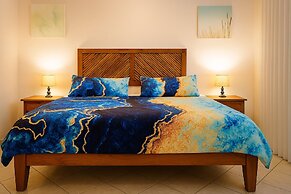 Hotel Cocomar Beachfront Hotel