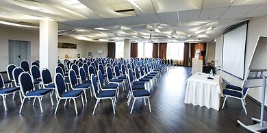SkyPoint Sheremetyevo Hotel