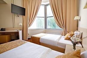 SkyPoint Sheremetyevo Hotel