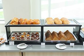 SkyPoint Sheremetyevo Hotel