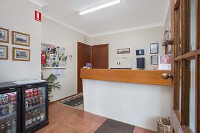 Manifold Motor Inn