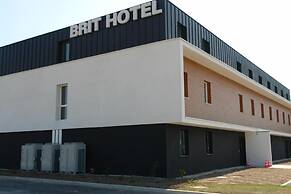 Brit Hotel Vannes-Theix