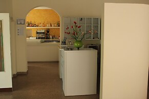 Hotel Solaris