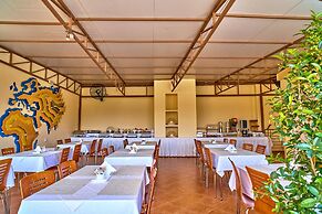Veronica Hotel