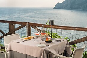 Hotel Porto Roca