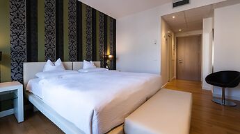 Tobago Hotel