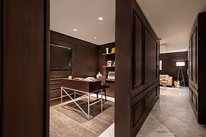 Shangri-La Toronto