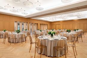 Shangri-La Toronto