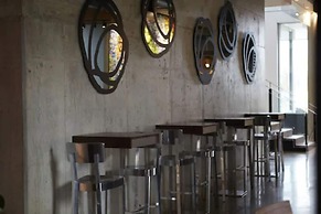 Alt Hotel Toronto Airport