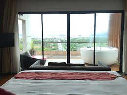 Chalong Chalet Resort & Longstay