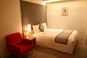 Hamilton Hotel Red