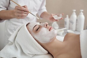 Aqua Dome