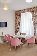 Hotel 52