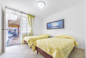 Hotel Santa Barbara