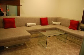 Maya Hotel