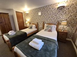 The Heath Inn