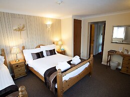 The Heath Inn
