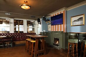 The Victoria Hotel