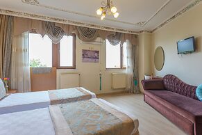 Sea House Suites