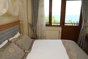 Sea House Suites